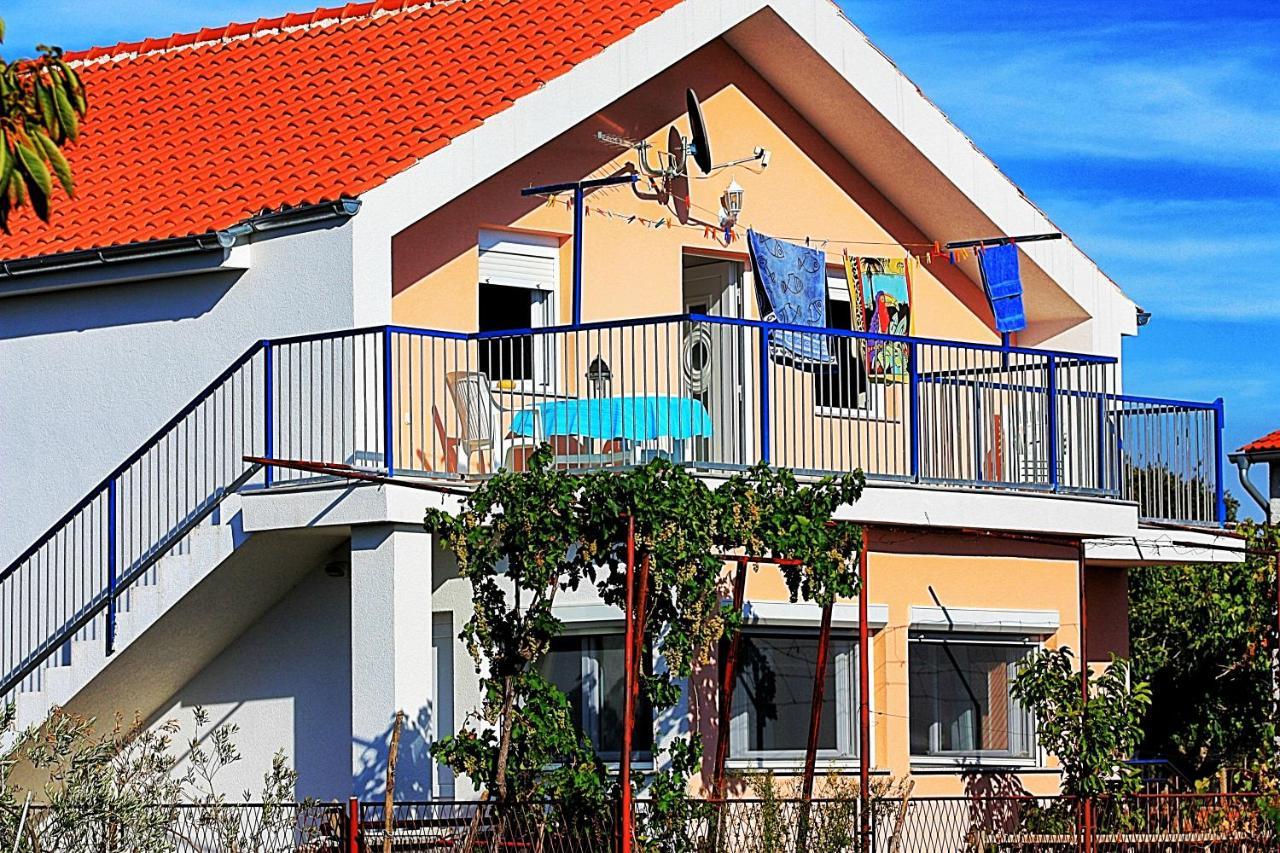 Apartment Mary Sukošan Dış mekan fotoğraf