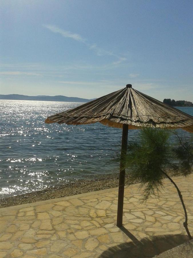Apartment Mary Sukošan Dış mekan fotoğraf