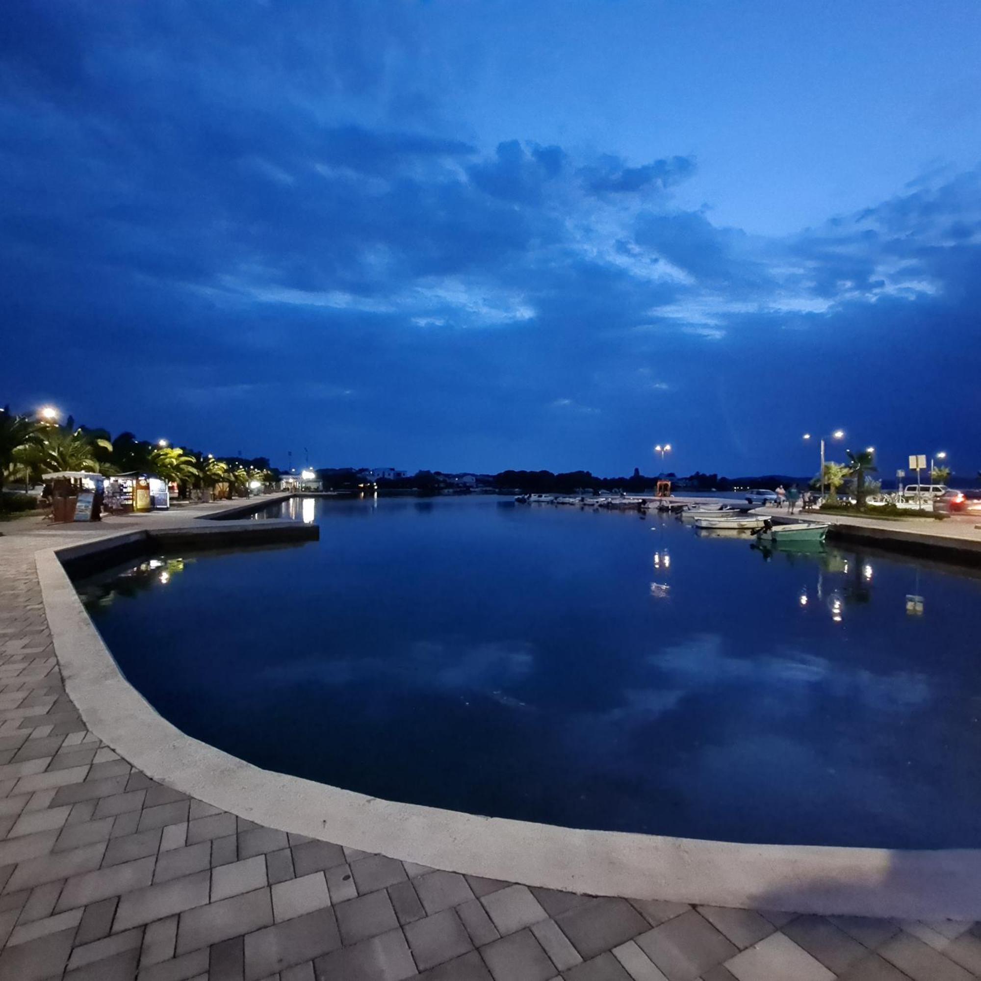 Apartment Mary Sukošan Dış mekan fotoğraf